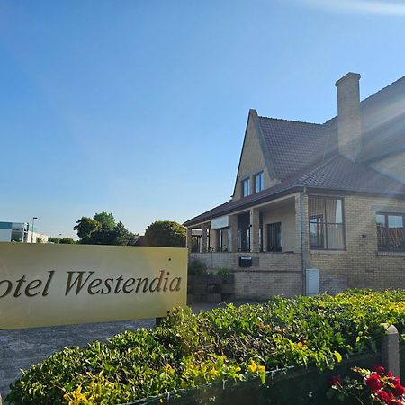 Hotel Westendia And Free Parking Top Breakfast 웨스트엔드 외부 사진