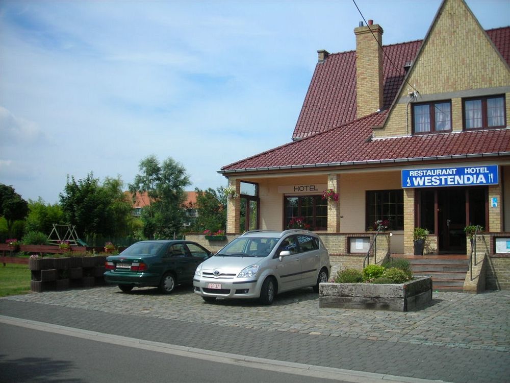 Hotel Westendia And Free Parking Top Breakfast 웨스트엔드 외부 사진